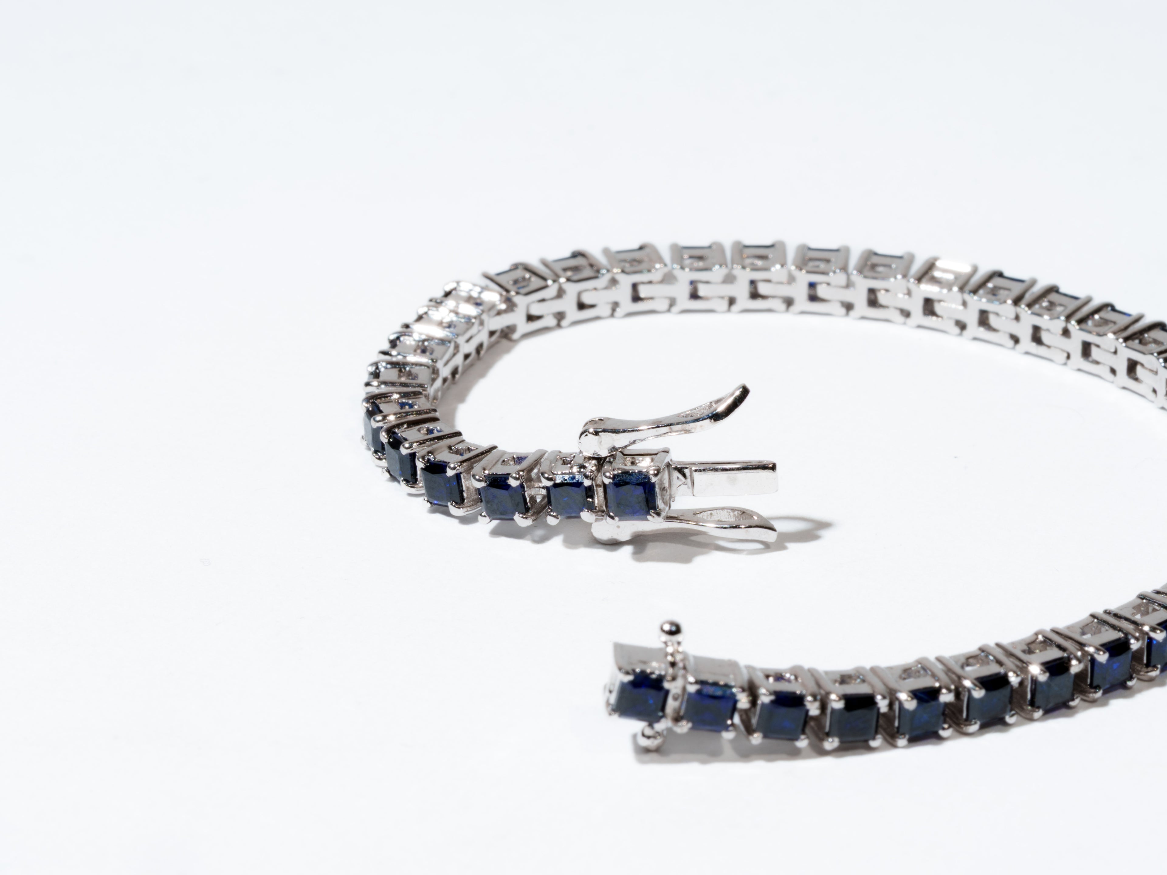 Sapphire Breeze Bracelet