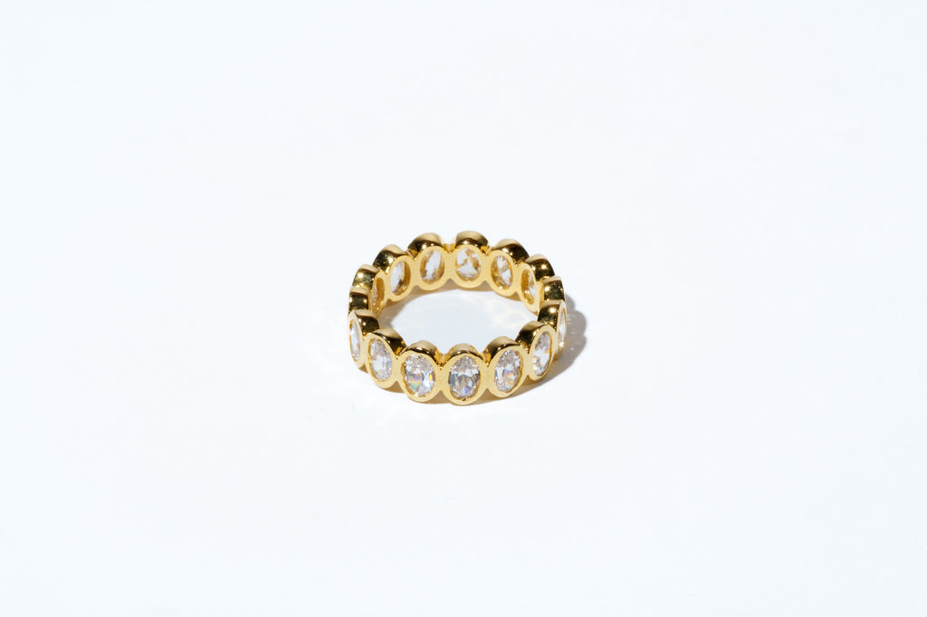 Oval Crystal Halo Ring